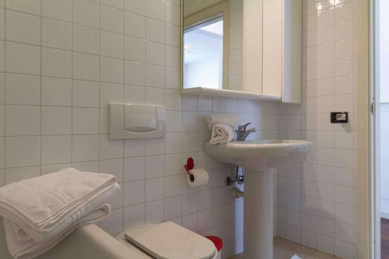 Studio Roma 41 - Affitti Brevi Italia Lägenhet Lecco Exteriör bild