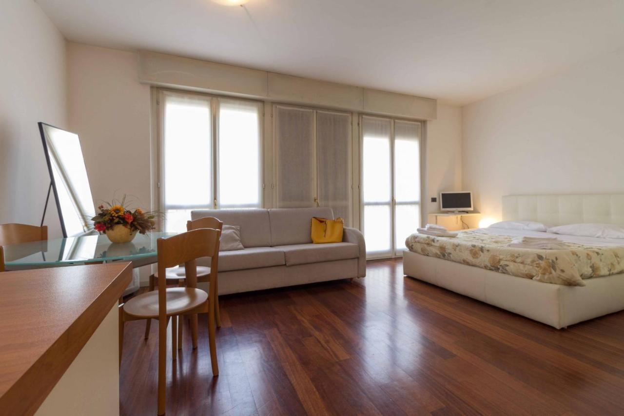 Studio Roma 41 - Affitti Brevi Italia Lägenhet Lecco Exteriör bild