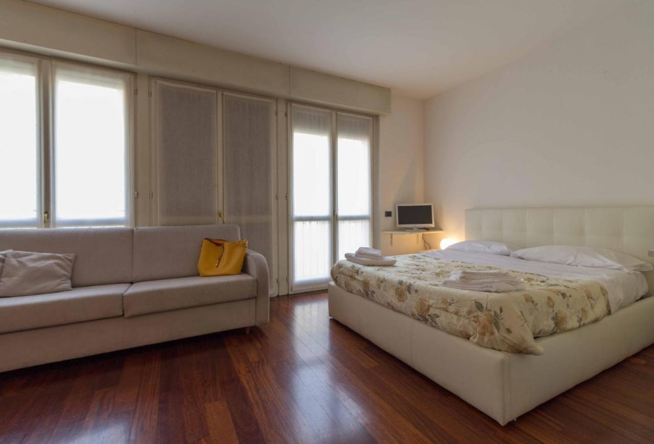 Studio Roma 41 - Affitti Brevi Italia Lägenhet Lecco Exteriör bild