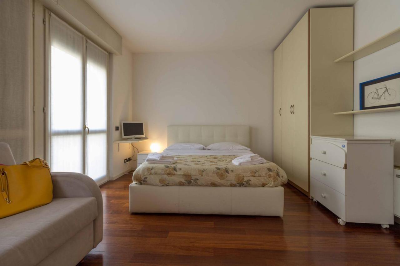 Studio Roma 41 - Affitti Brevi Italia Lägenhet Lecco Exteriör bild